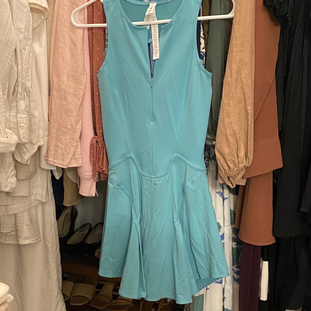 Teal, Sleeveless, Open back Lululemon Tennis Dress, Size 2 - Picture 5 of 6